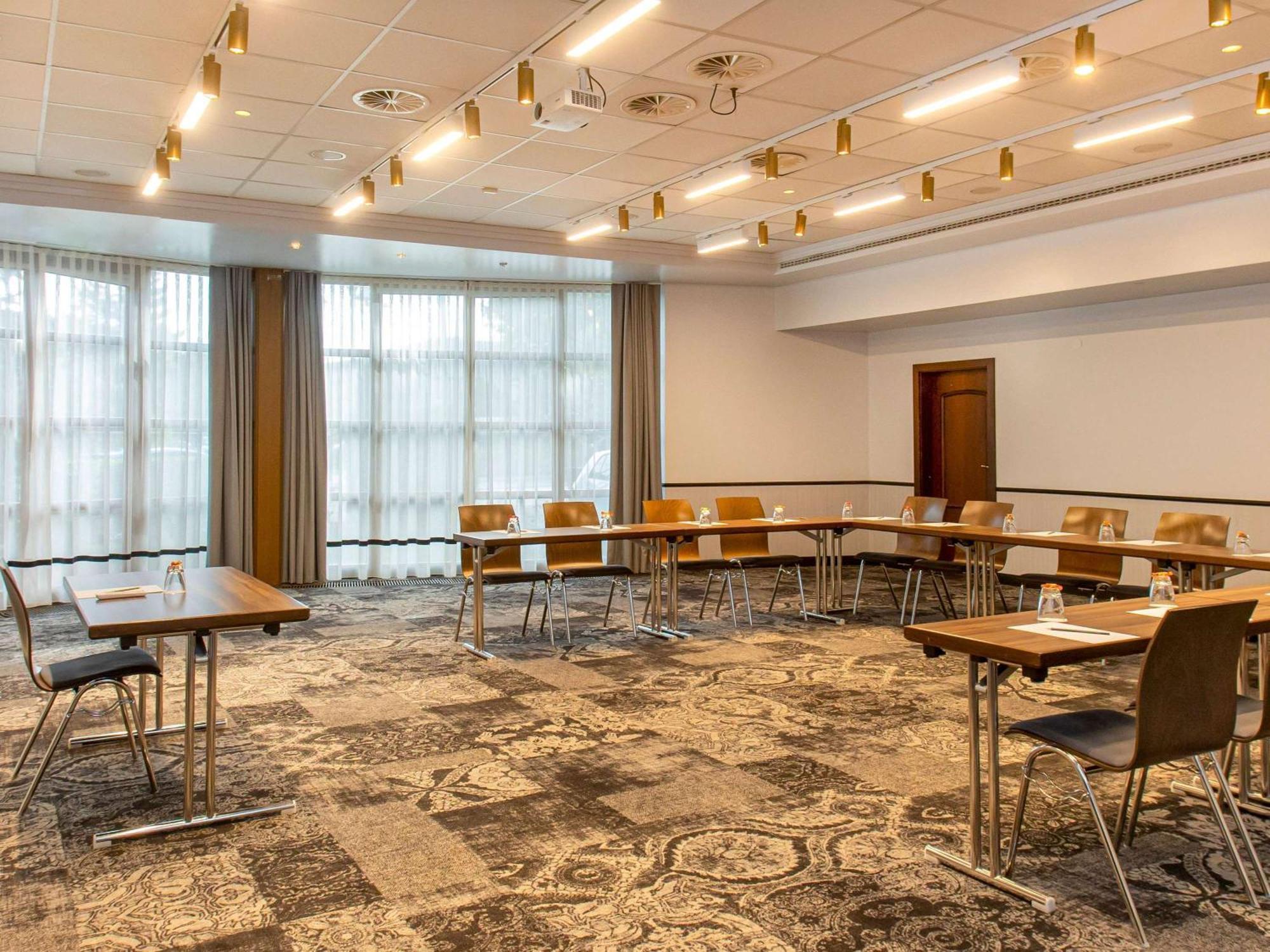 Mercure Hotel Frankfurt Airport Langen Langen  Buitenkant foto