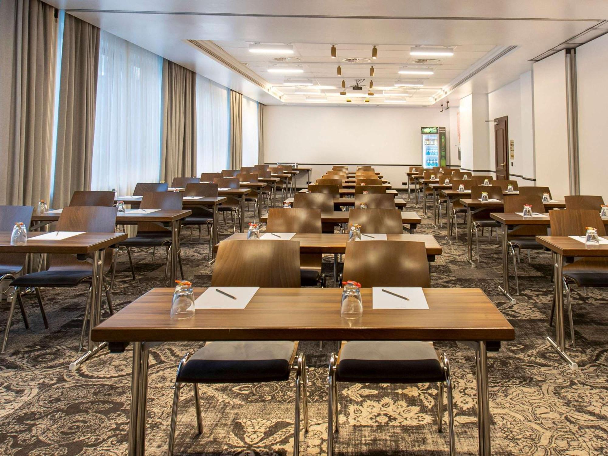 Mercure Hotel Frankfurt Airport Langen Langen  Buitenkant foto
